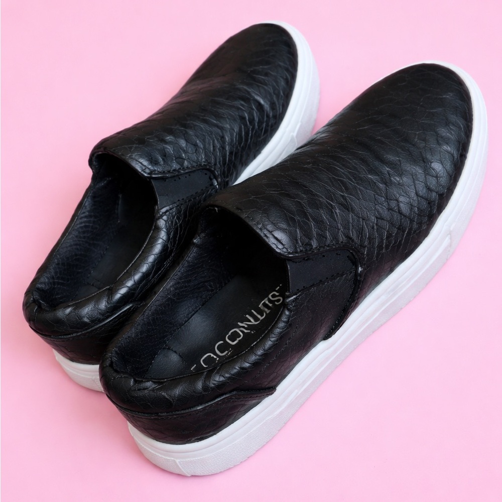 COCONUTS BY MATISSE Black Slip-On Platform Sneakers with White Sole